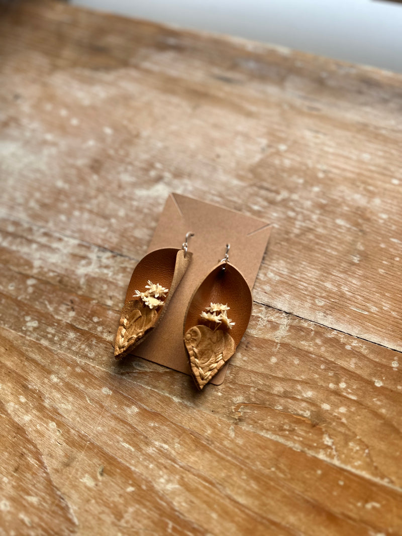 Shannon’s Vase Earrings
