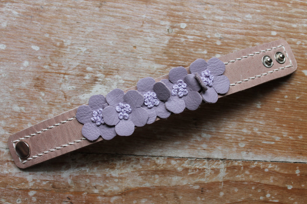 Lavender Single French Knot Flower Cuff