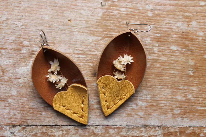 Large Vase Earrings (2.5 inches)
